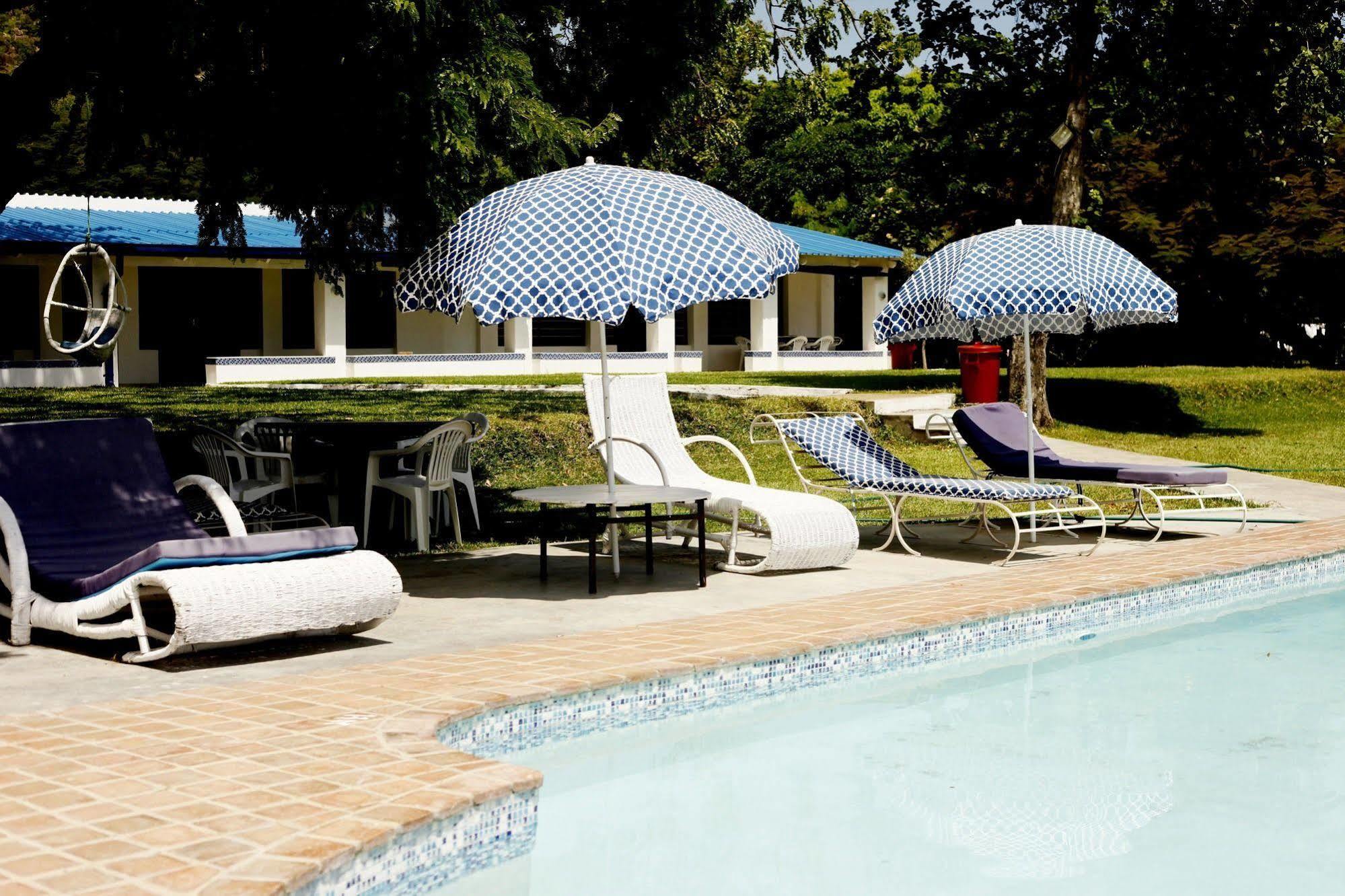 Tranquilo Resorts Capemaclear Chembe Bagian luar foto